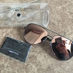 Reflective Quay Sunglasses in Original Case
